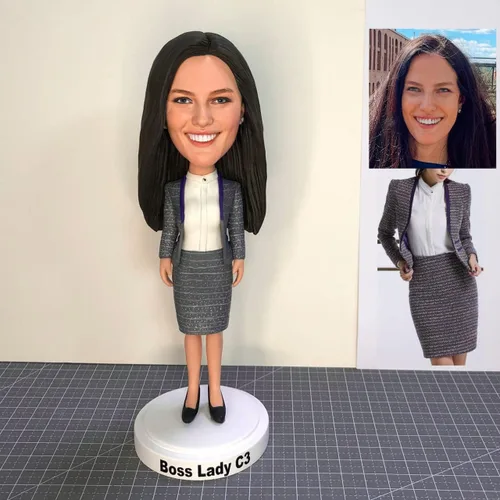 Vista 12 de AlOU AlOU Estatuillas personalizadas de 15 cm Bobbleheads para el Día del Padre, Día de la Madre, Padres, Jefe, Colegas, Familia y Amigos