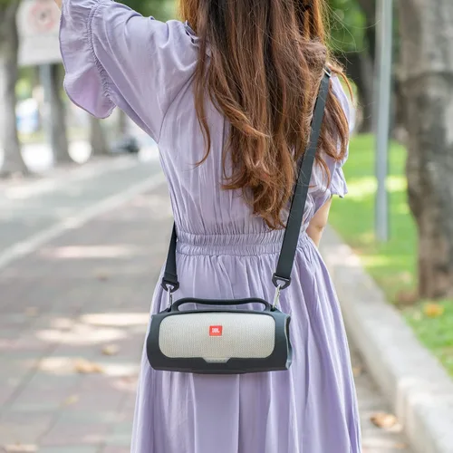 Vista 8 de Funda de silicona para altavoz portátil JBL Charge 4 impermeable, funda de transporte de viaje, funda protectora con asa, correa de hombro ajustable