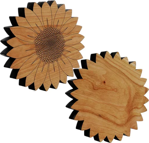 Vista 5 de 2 salvamanteles de girasol, hechos a mano en los Estados Unidos con madera maciza de cerezo de 6 pulgadas de diámetro