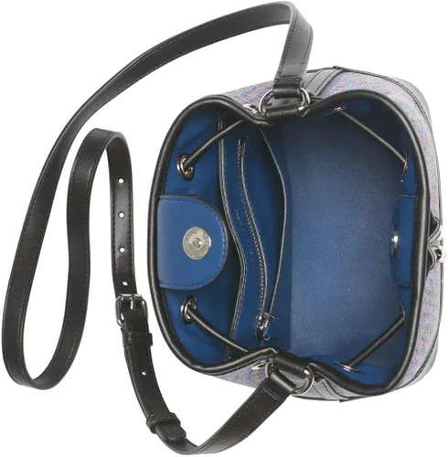 Vista 9 de Calvin Klein Gabrianna - Mini bandolera tipo cubo novedoso