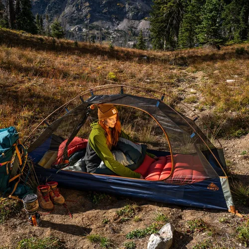 Vista 18 de Kelty Late Start Tienda de Mochilero – Tienda de Campaña Ligera para Dos Personas Refugio de Camping con Quickcorners, Postes de Aluminio, Mosca