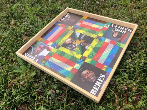 Vista 4 de Jamaican Ludo Reggae Legends Edition - Juego de mesa de gran tamaño de 24 x 24 pulgadas Juego familiar único para adultos y amigos Regalo
