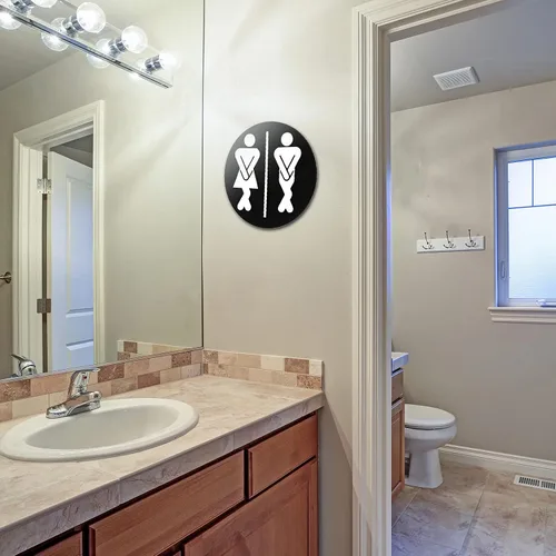 Vista 2 de Jetec Letreros de madera para baño de medio baño, divertido y lindo letrero unisex para decoración rústica de granja, oficina, negocios, baño y Negro