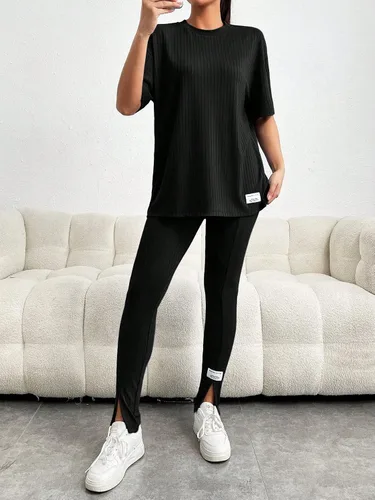 Vista 6 de GORGLITTER Conjunto de 2 piezas para mujer, camiseta de media manga con parches y leggings divididos