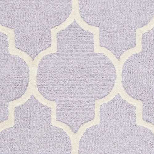 Vista 4 de Tapete Safavieh de la colección Cambridge, modelo CAM134X, hecho a mano, de lana de primera calidad, formas geométricas marroquíes, color gris