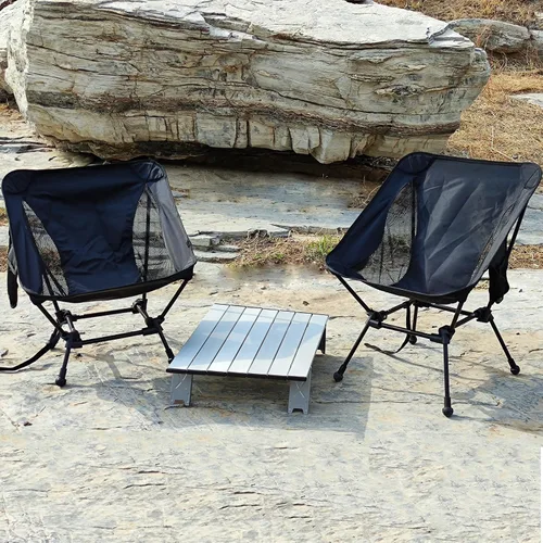 Vista 2 de ATEPA Silla de mochilero, ultraligera, plegable, portátil, pequeña, sillas de camping para adultos, asiento de playa plegable compacto con pies