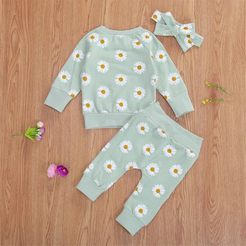 Vista 4 de Karwuiio Conjunto de ropa para bebé recién nacida, sudadera + pantalones + diadema, conjunto de 3 piezas para otoño e invierno