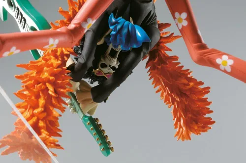 Vista 2 de Banpresto Figura de una pieza de la serie Brook Creator x Creator de 4.3 pulgadas