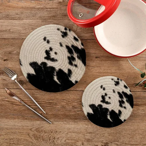 Vista 2 de Kigai Salvamanteles redondos de algodón con estampado de piel de vaca, almohadillas calientes de algodón puro, posavasos elegantes para bohemio