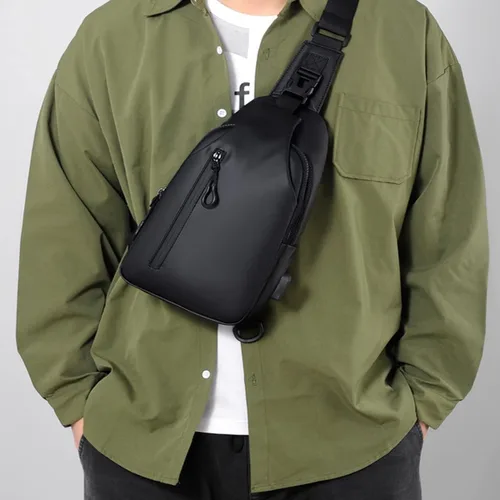 Vista 7 de IAGOM Bolso bandolera pequeño de cuero, bolso bandolera para mujer