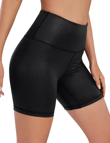 Vista 2 de CRZ YOGA Matte Faux Leather Shorts for Women 6 - Stretch High Waisted Spandex Biker Shorts Workout Yoga Short Leggings