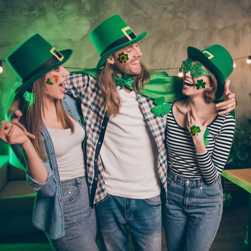 Vista 2 de Zeecdatoo 23 hojas grandes de accesorios de tatuajes para el día de San Patricio, más de 100 piezas de tatuajes temporales de trébol de la suerte