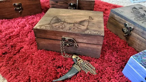Vista 2 de Joyero grabado de gatito y gato, hermosa caja de recuerdo Caja de almacenamiento de aretes y collares para niñas y mujeres Idea de regalo
