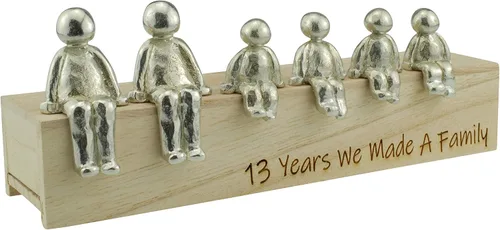 Vista 4 de Idea para el 13º aniversario – 13 años hicimos un adorno de metal familiar – Elige tu combinación familiar (1 niño)