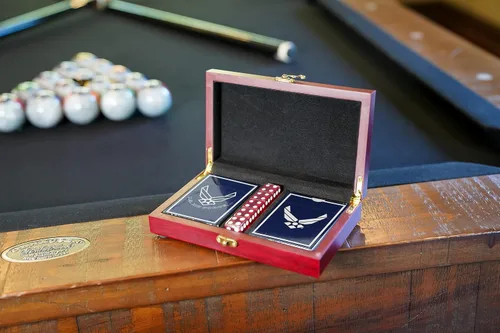 Vista 37 de Juego de regalo del ejército de los Estados Unidos Juego de cartas y dados Tarjetas de insignia de rango del ejército Regalos del ejército