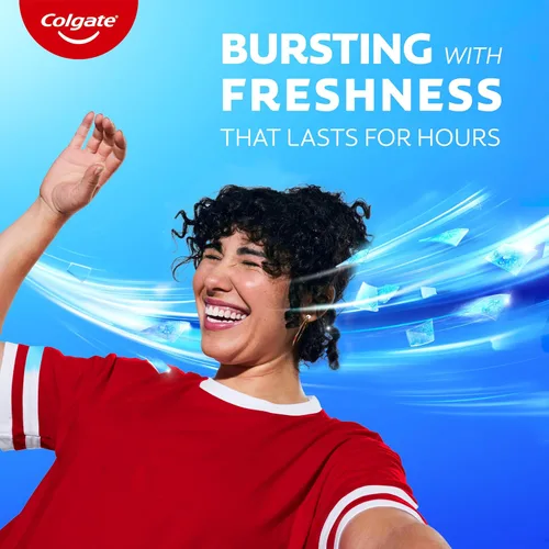 Vista 5 de Colgate MaxFresh Pasta de dientes con flúor, tamaño de viaje, menta, paquete de 24 unidades, 1 onza Mini Fresh Breath Toothpastes, Bulk