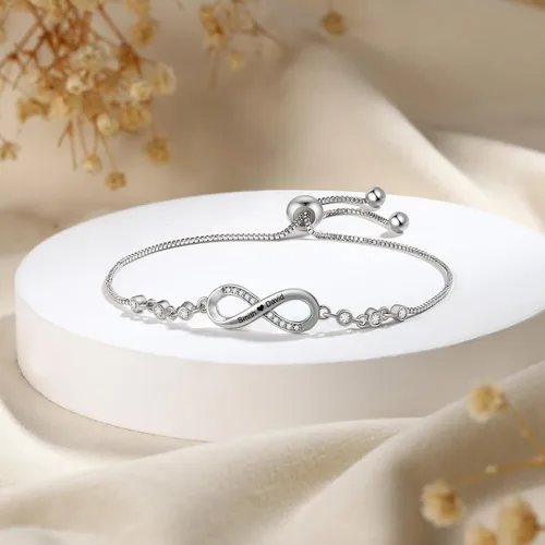 Vista 6 de Pulseras personalizadas a juego para parejas, pulseras de infinito con nombre grabado personalizado para hombres y mujeres, regalos del día de San