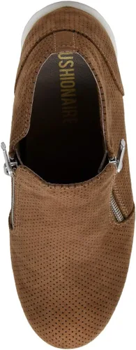 Vista 5 de CUSHIONAIRE Hart Hidden - Tenis de plataforma para mujer, disponibles en modelos anchos