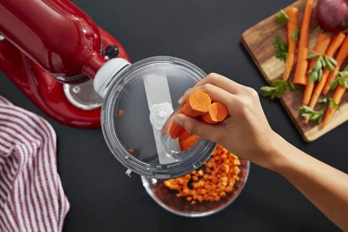 Vista 2 de KitchenAid Accesorio para batidora de pie, procesador de alimentos con disco comercial para cortar alimentos en cubitos KSM2FPA