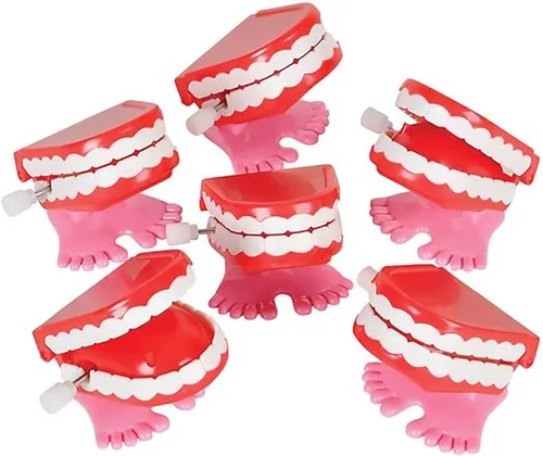 Vista 2 de The Dreidel Company Juguetes de dientes que muerden y parlotean los dientes para niños, recuerdos de fiesta de cumpleaños, regalos novedosos