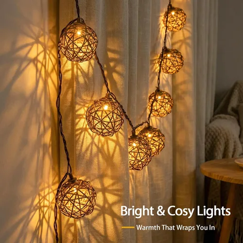 Vista 2 de Vigdur Luces de Cadena de Bolas de Ratán, Luces de Cadena de Linterna Boho con 10 Bombillas LED Conectables, Luces de Cadena para Interiores