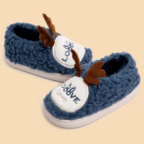 Vista 5 de Pantuflas de peluche de suela antideslizante ideales para el invierno, disponibles en diferentes colores y modelos de animalitos, para niños y niñas