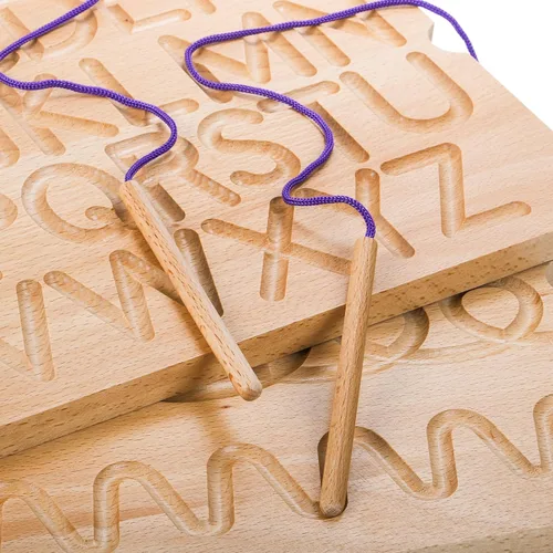 Vista 4 de Tabla de seguimiento de números y letras, tablero sensorial portátil de madera para aprendizaje del alfabeto, juguetes Montessori para niños de 3 a