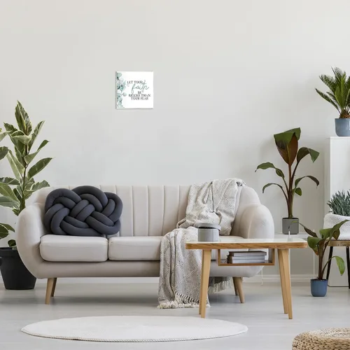 Vista 3 de Stupell Industries Faith Bigger Than Fear - Planta verde con cita espiritual, diseñada por Kim Allen Art, 12 x 12, placa de pared
