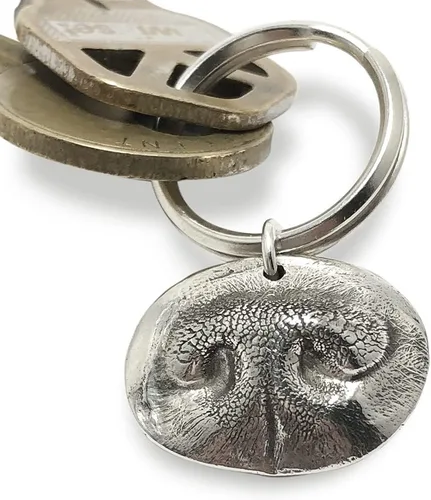 Vista 2 de Llavero de nariz de mascota de plata personalizada