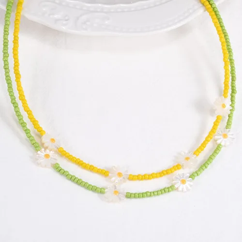 Vista 8 de Wellike Freshwater Pearl Beaded Necklace for Women Handmade Boho Colorful Glass Beads Choker Necklace Stainless Steel 18K Gold Plated Bohemian Women