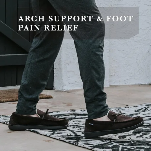 Vista 3 de isotoner - Mocasín de espuma viscoelástica con puntada de gel para hombre.