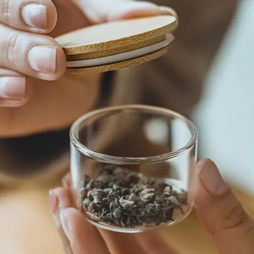 Vista 5 de Tarros de almacenamiento de vidrio para té, café, azúcar, botellas vacías redondas de especias, contenedor de dulces de especias, caja