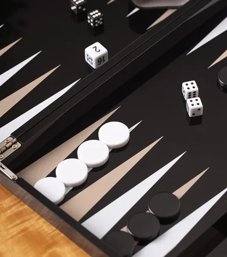 Vista 4 de Bey-Berk Damien - Juego de backgammon de acrílico, estuche de Lucite negro de 14 pulgadas con cierre magnético y piezas de juego completas, elegante