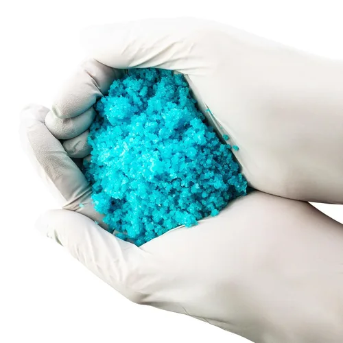 Vista 4 de GARDENERA Fertilizante solubable en agua multiusos profesional 24-8-16, promueve el crecimiento de biomasa y el color vibrante de las hojas, 1/2