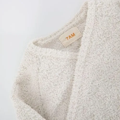 Vista 5 de 7 AM Enfant Baby Wrap Top - Ultra-Soft Fabric Side-Snap for Babies, Machine Washable Comfortable Warm Long Sleeved Wrap Top