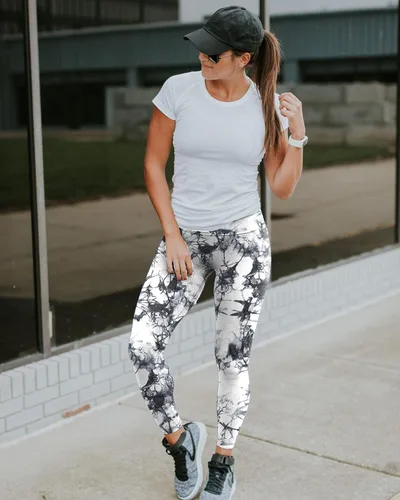 Vista 70 de NexiEpoch - Paquete de 4 leggings suaves para mujer, con bolsillos, control de abdomen y cintura alta, pantalones capri para yoga y ejercicio