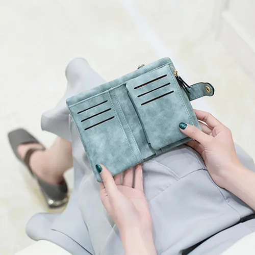 Vista 5 de AOXONEL Cartera pequeña de cuero plegable para mujer, con bloqueo Rfid, con tarjetero y ventana de identificación, monedero