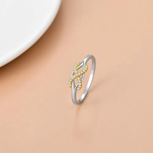 Vista 4 de SISGEM Infinity Love Band Anillo de oro macizo de 14 K con símbolo de nudo de amor celta de oro natural, anillo de compromiso para mujeres y niñas