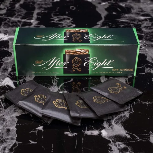 Vista 4 de Nestle After Eight, Dark Mint Thins (30 Mints - 10.5 oz/300 g, PACK - 3)