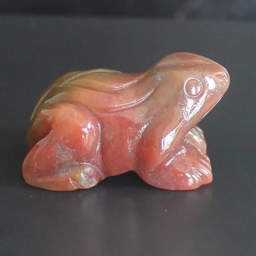 Vista 6 de Figura de rana de cristal tallada a mano de 1.6 pulgadas (ojo de tigre dorado)