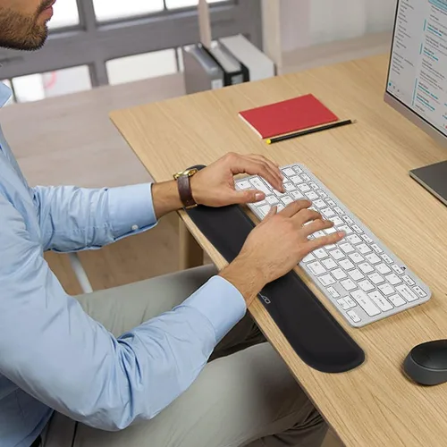 Vista 7 de ELZO Almohadilla de Soporte para Reposamuñecas de Teclado con Acolchado de Espuma Viscoelástica Gruesa de Alta Densidad 65D, Diseño Ergonómico