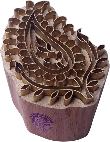 Vista 28 de Sello de Arcilla de Madera con Patrón de Loto de Latón para Impresión Rural BSCtag001