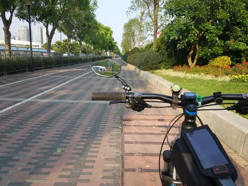 Vista 7 de Espejos de bicicleta [versión mejorada] Dos piezas HD, resistente a las explosiones, lente de vidrio, extremo de barra de lente de montaña, espejo