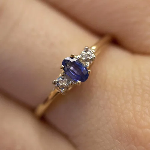Vista 8 de Anillo de zafiro y diamante en oro amarillo de 14 quilates