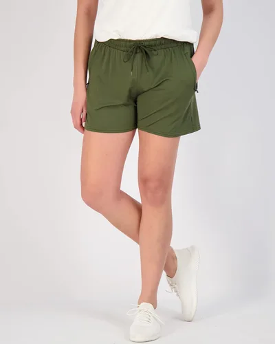 Vista 2 de Real Essentials - Paquete de 4unidades pantalones cortos deportivos para mujer con bolsillos con cremallera (disponible en tallas grandes)
