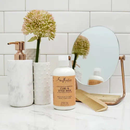 Vista 12 de SheaMoisture Curl & Style Milk Coco e Hibisco con Proteína de Seda y Aceite de Neem para Cabello Grueso, Definido y Rizado Comercio Justo, Sin