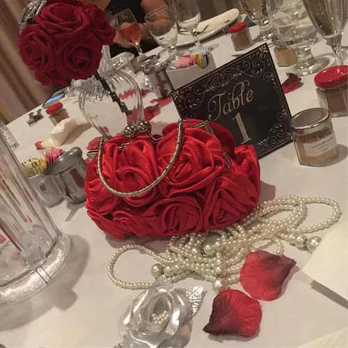 Vista 6 de RARITYUS Bolso de noche para mujer con forma de rosa de satén sedoso con elegante asa de metal para fiesta, boda