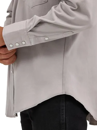Vista 2 de Wrangler Camisa de trabajo premium de alto rendimiento y comodidad avanzada para hombre