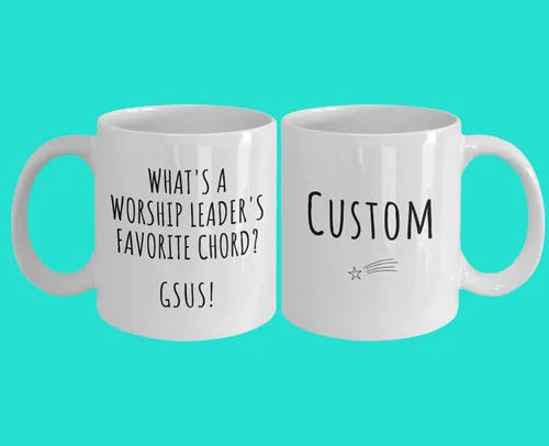 Vista 3 de ¿Qué es el acorde favorito de un líder de adoración? GSus! Taza de café divertida de broma regalo para líder de adoración (11 onzas)