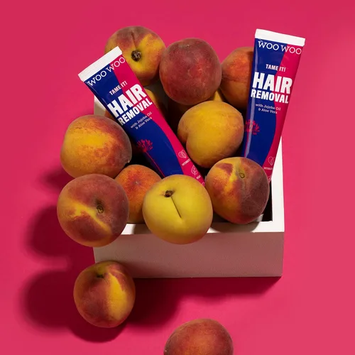 Vista 4 de WooWoo Crema natural para depilación íntima – Removedor de pelo vegano sin dolor para pieles sensibles – Depilatorio para genitales, bikini, piernas